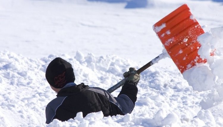 Уборку снега в Воронеже планируют отдать на аутсорсинг