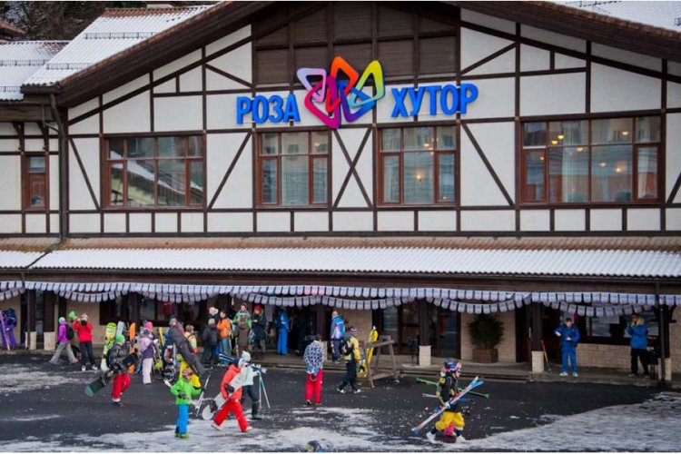 920 тыс. человек посетили «Роза Хутор» за минувший горнолыжный сезон – гендиректор Сергей Бачин