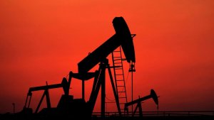 Институт развития технологий ТЭК представил обзор ключевых событий отечественного и мирового рынков нефти