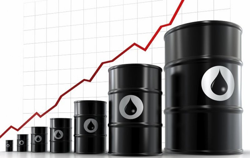 Нефть дорожает, рубль укрепляется