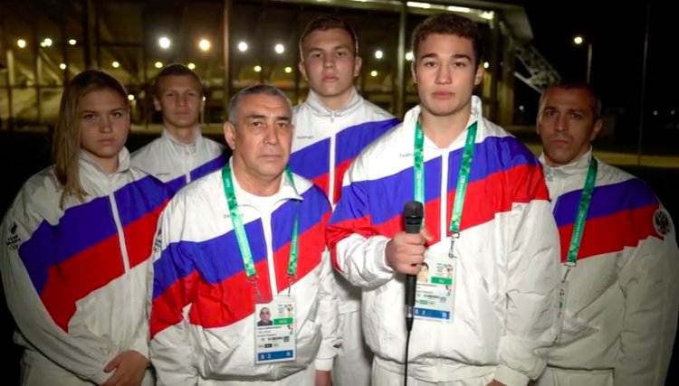 Российские боксеры-юниоры свои олимпийские победы посвятили погибшим в Керчи
