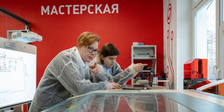 С подачи Сергея Собянина в столичных школах создадут ИТ-классы