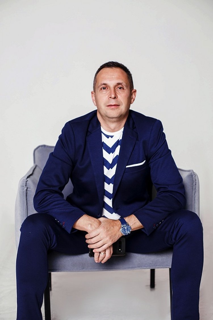 Финансовый советник Евгений Марченко: &laquo;Россияне всё чаще стремятся грамотно распоряжаться накоплениями&raquo;