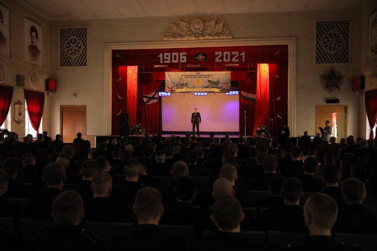 Михаил Романов поздравил Объединенный Учебный центр ВМФ России со 115-летием со дня образования